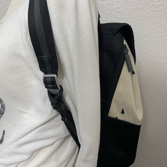 Sherpäni book bag - Picture 3 of 8